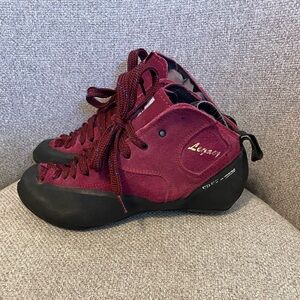 LEGACY- Free Climbing shoes